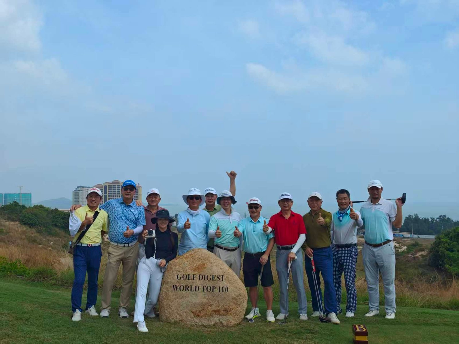 NHÓM DOANH NHÂN NGHÀNH DƯỢC | TOUR GOLF 